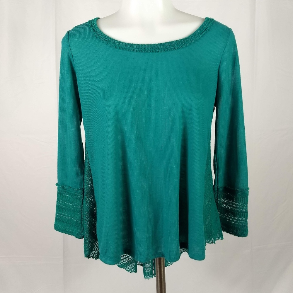 Almost Famous Medium Teal Lace Blouse Top Shirt